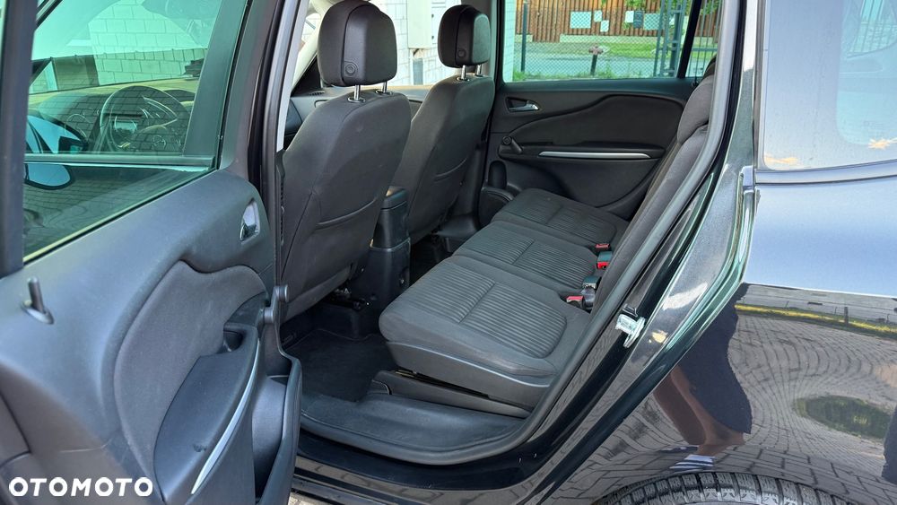 Opel Zafira Tourer 2.0 CDTI Edition - 20