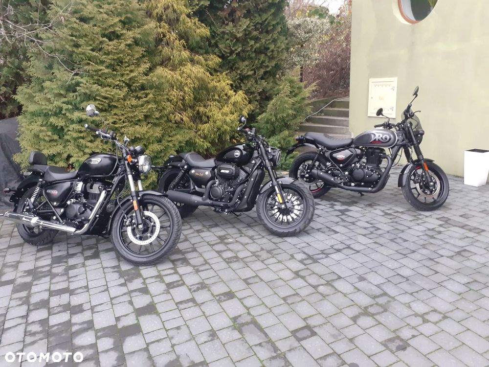 Royal Enfield Meteor - 2