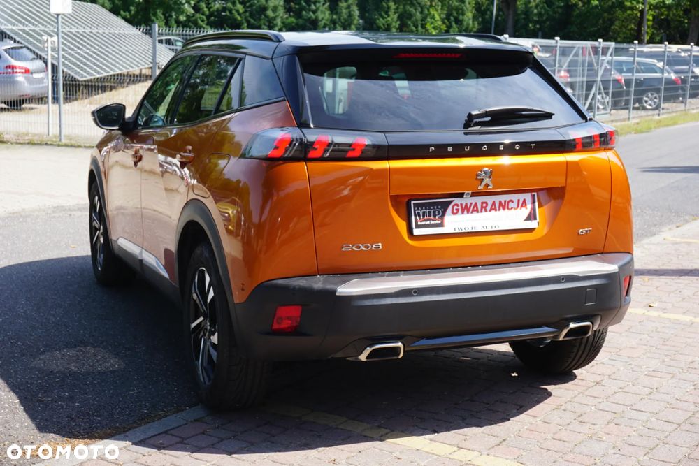Peugeot 2008 PureTech 130 EAT8 GT - 6