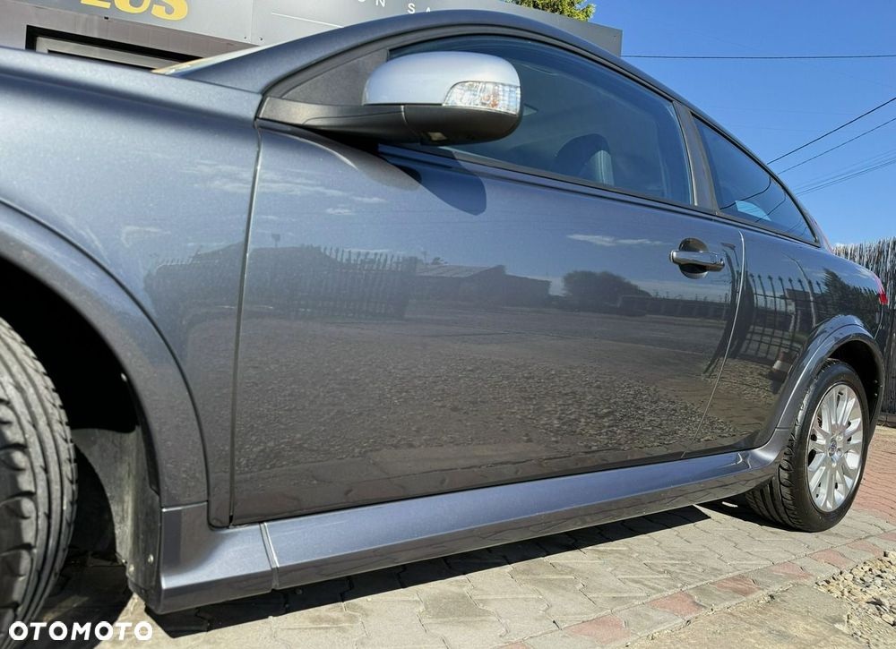 Volvo C30 D2 DRIVe R-Design - 40