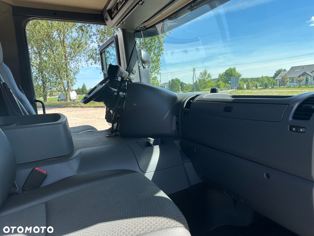 Scania P 320  CHLODNIA CARRIER  1250M  24 PALETY - 11