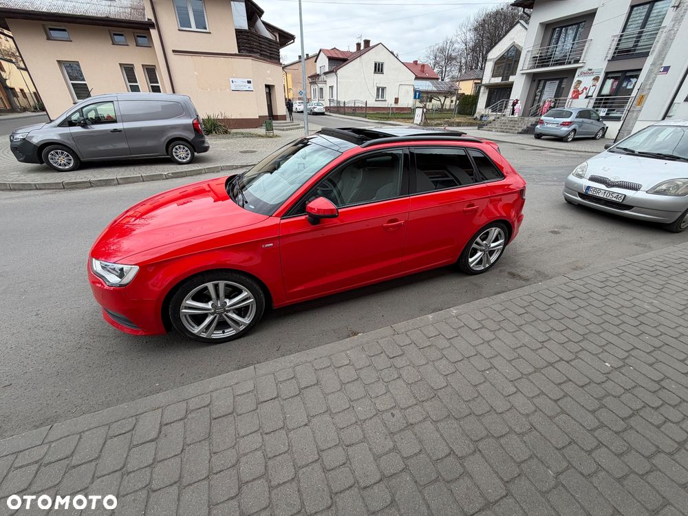 Audi A3 Sportback - 1