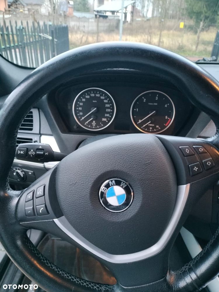 BMW X5 - 12