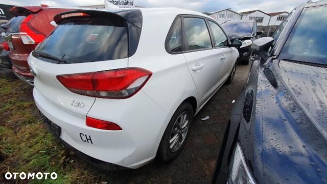 Hyundai i30 1.0 T-GDI GO - 6