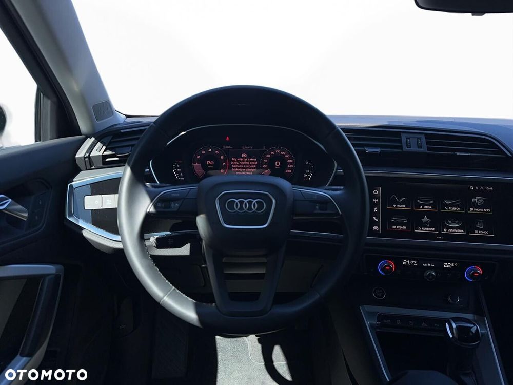 Audi Q3 Sportback - 9