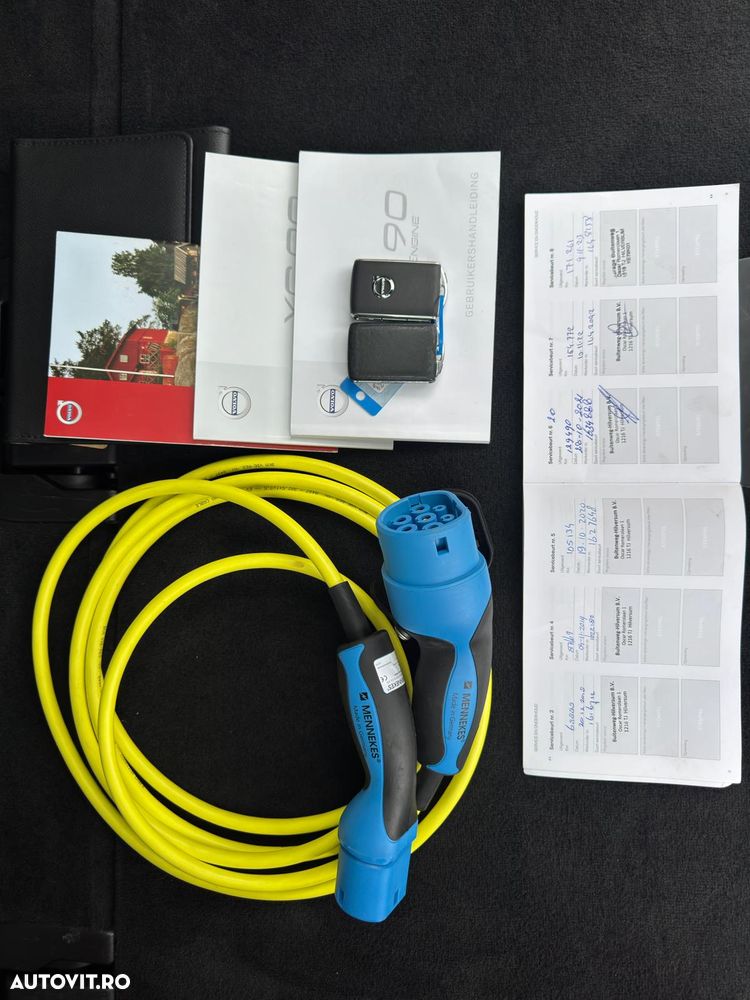 Volvo XC 90 T8 AWD Recharge Geartronic Inscription Edition - 39