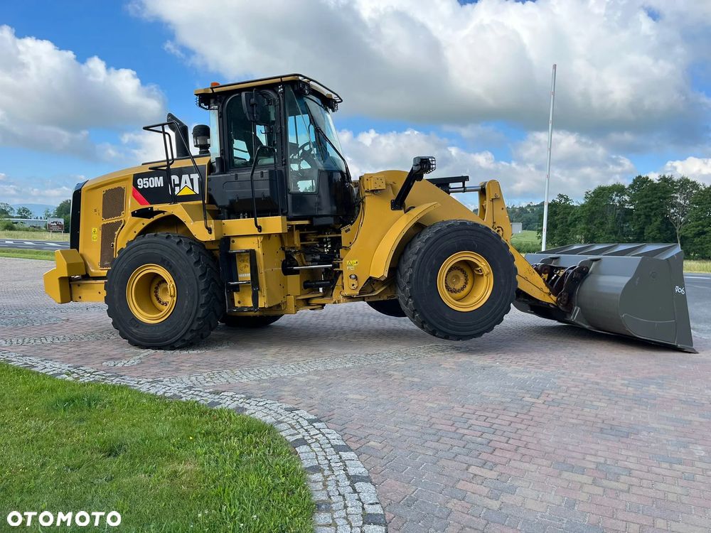 Caterpillar 950M - 27