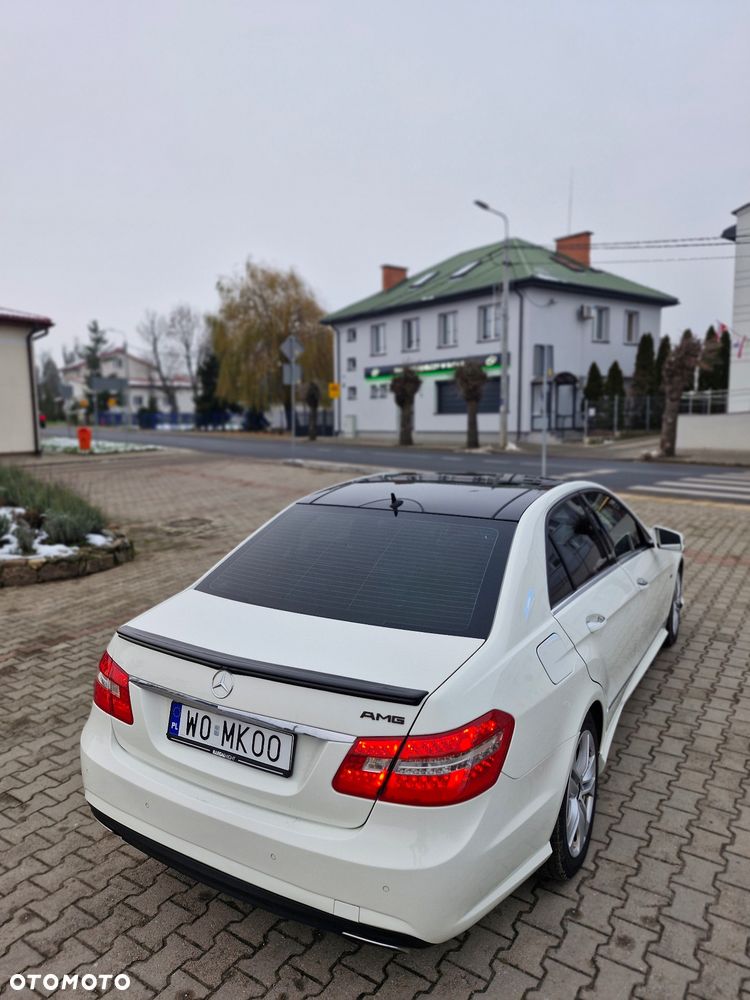 Mercedes-Benz Klasa E 350 CDI BlueEff Avantgarde - 22