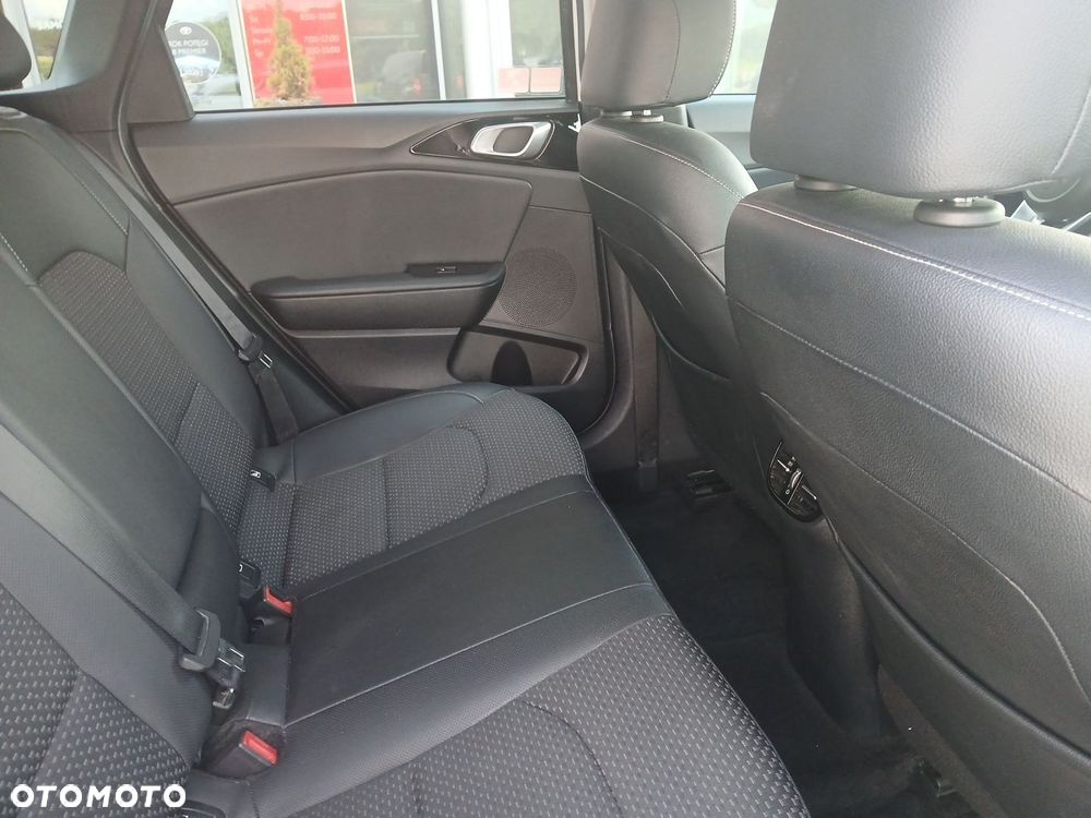 Kia Ceed 1.4 T-GDI L DCT - 10