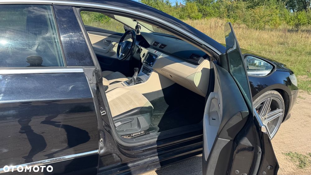 Volkswagen Passat CC 1.8 TSI - 16