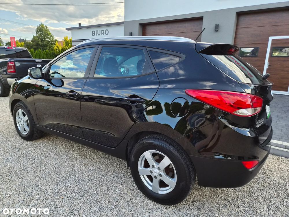 Hyundai ix35 1.7 CRDi 2WD Fifa World Cup Edition - 5