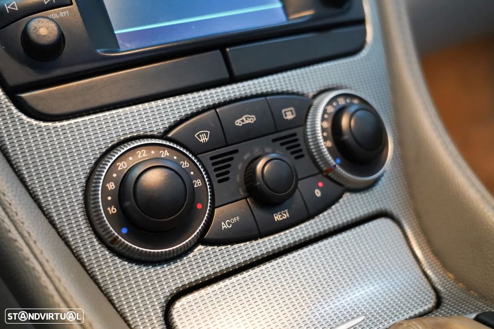 Mercedes-Benz SL 350 - 14