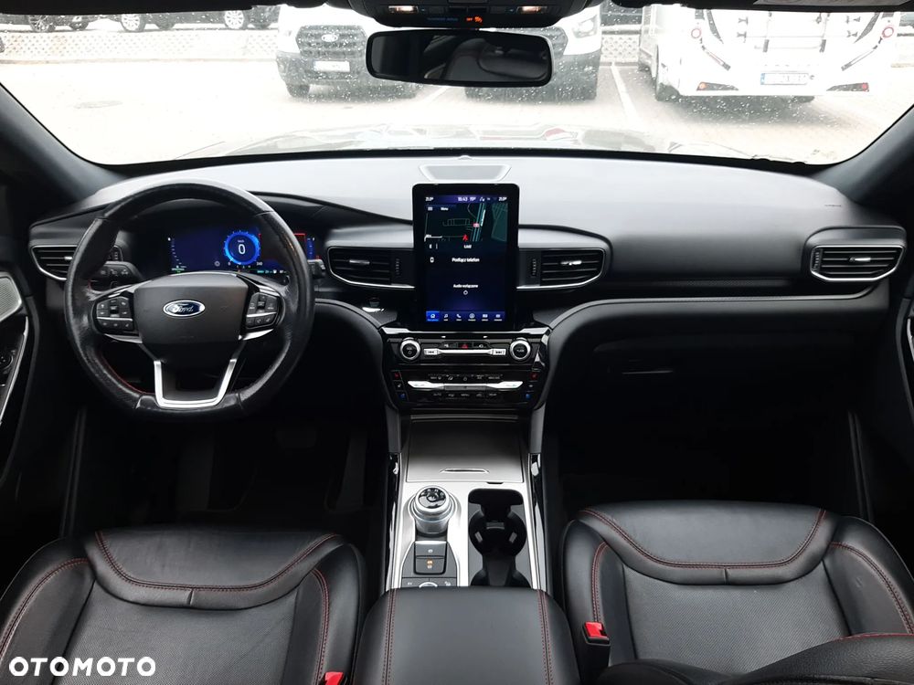 Ford Explorer 3.0 EcoBoost PHEV 4WD ST-Line - 23