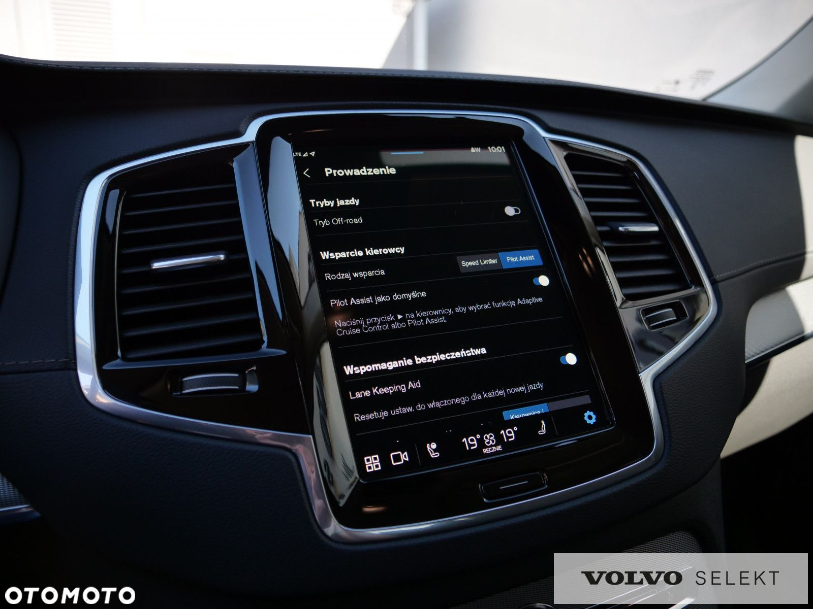 Volvo XC 90 - 28