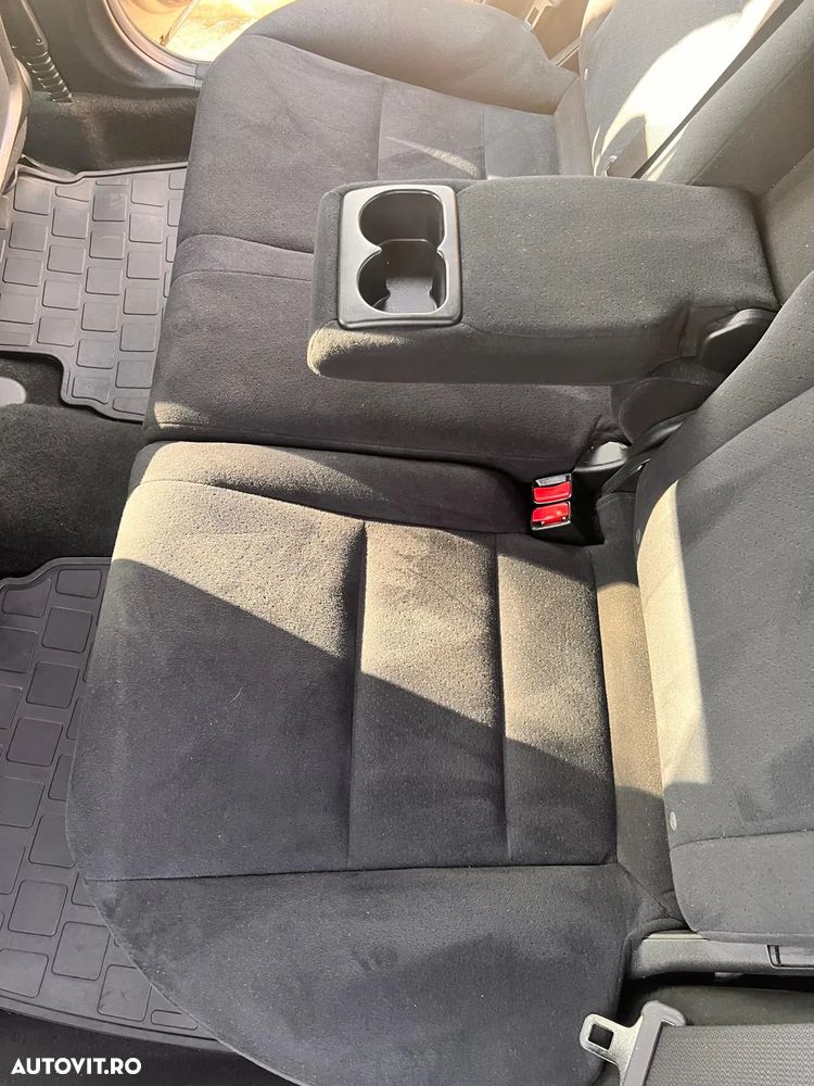 Honda Civic 1.8i Aut Sport - 12