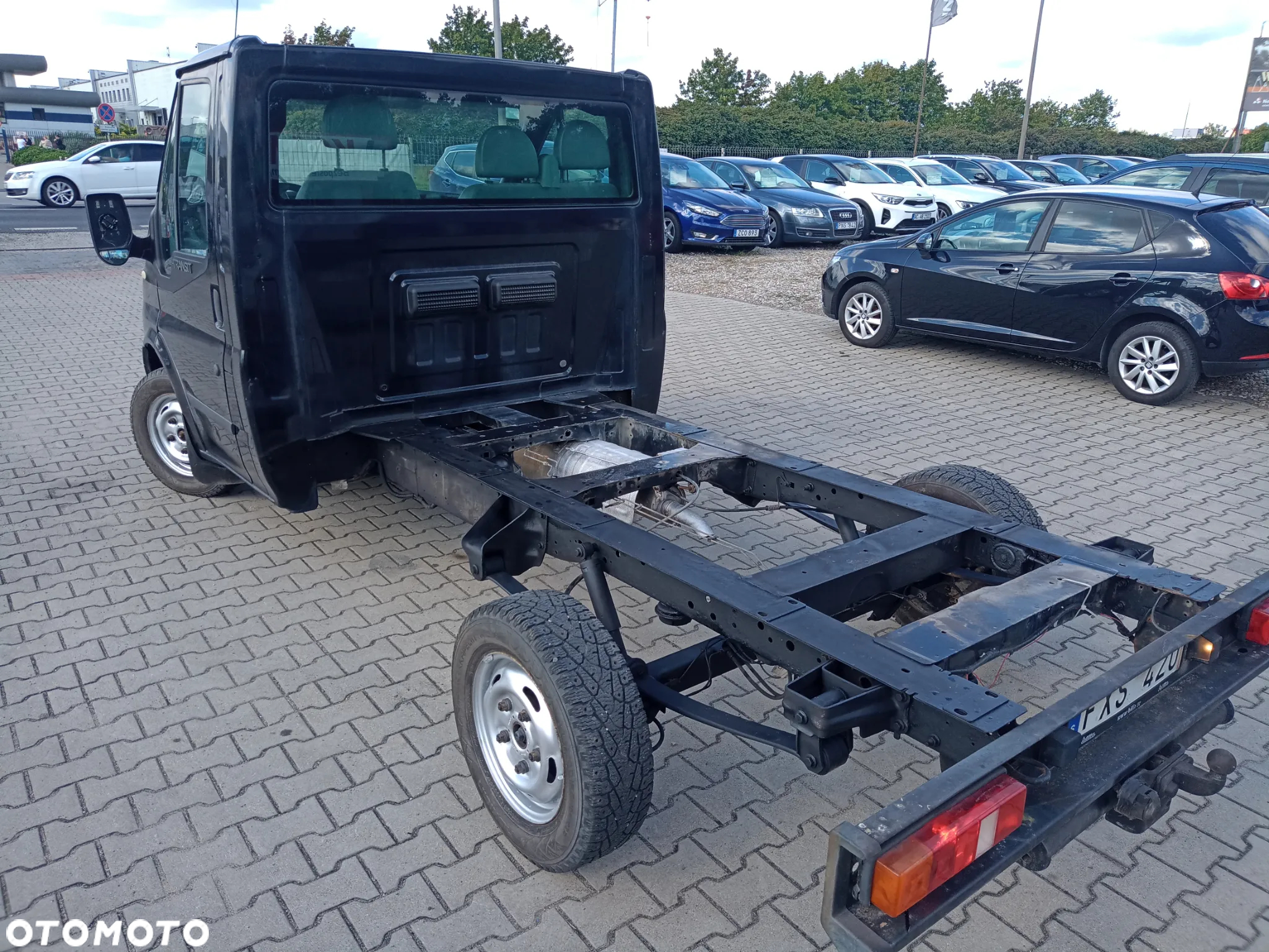 Ford Transit - 11