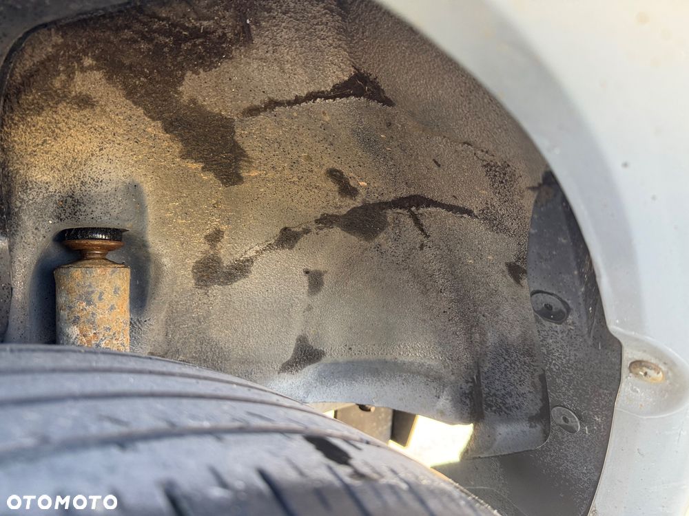 Toyota RAV4 D-4D 4x4 Sol - 7