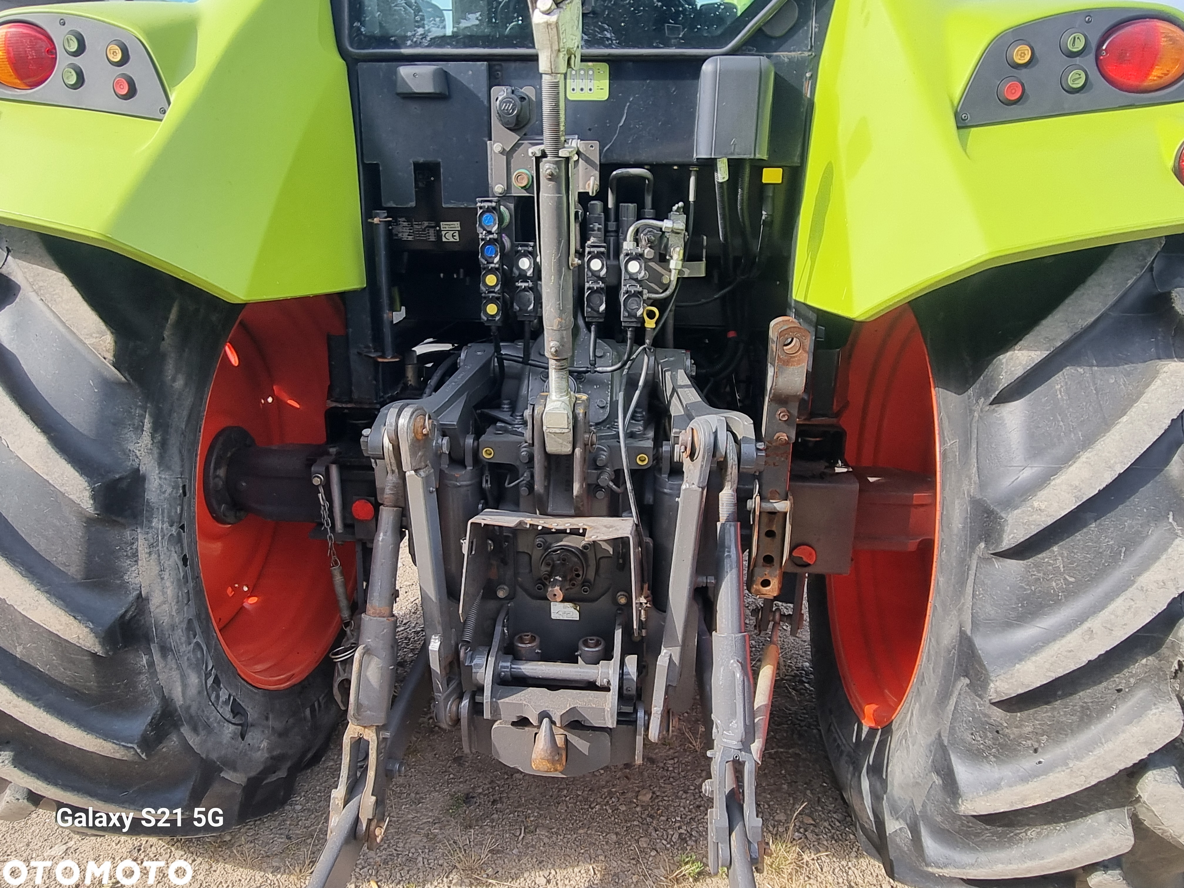 Claas Arion - 16