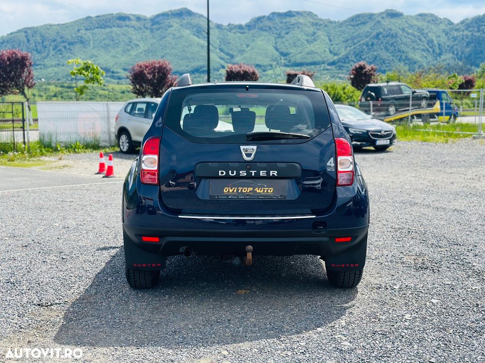 Dacia Duster 1.6 4x4 Laureate - 5