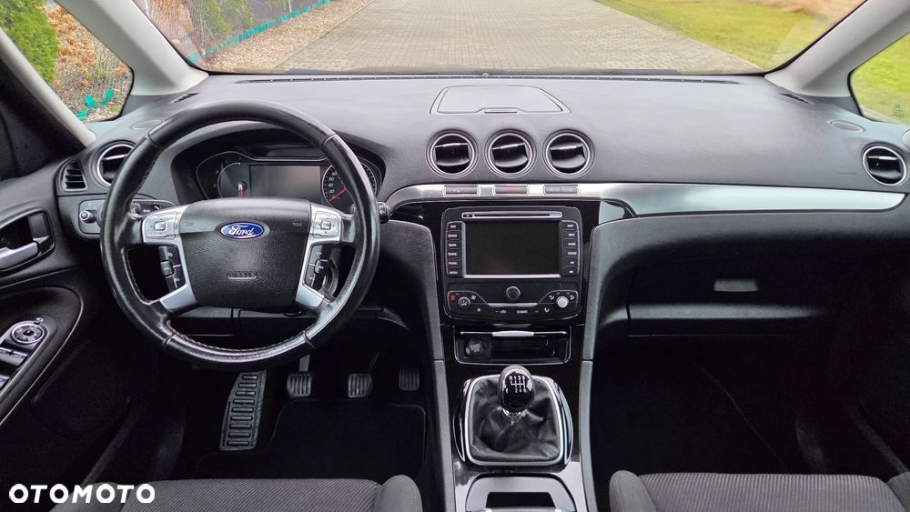 Ford Galaxy 2.0 TDCi Titanium - 24