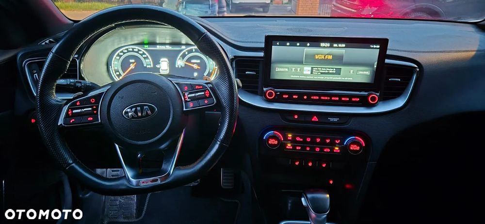 Kia Ceed SW 1.5 T-GDI DCT7 OPF GT Line - 3