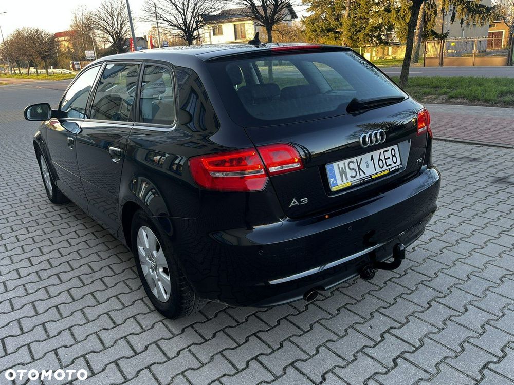 Audi A3 Sportback - 3