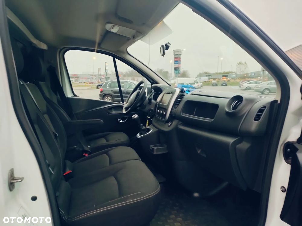 Renault Trafic Grand Combi Life - 10