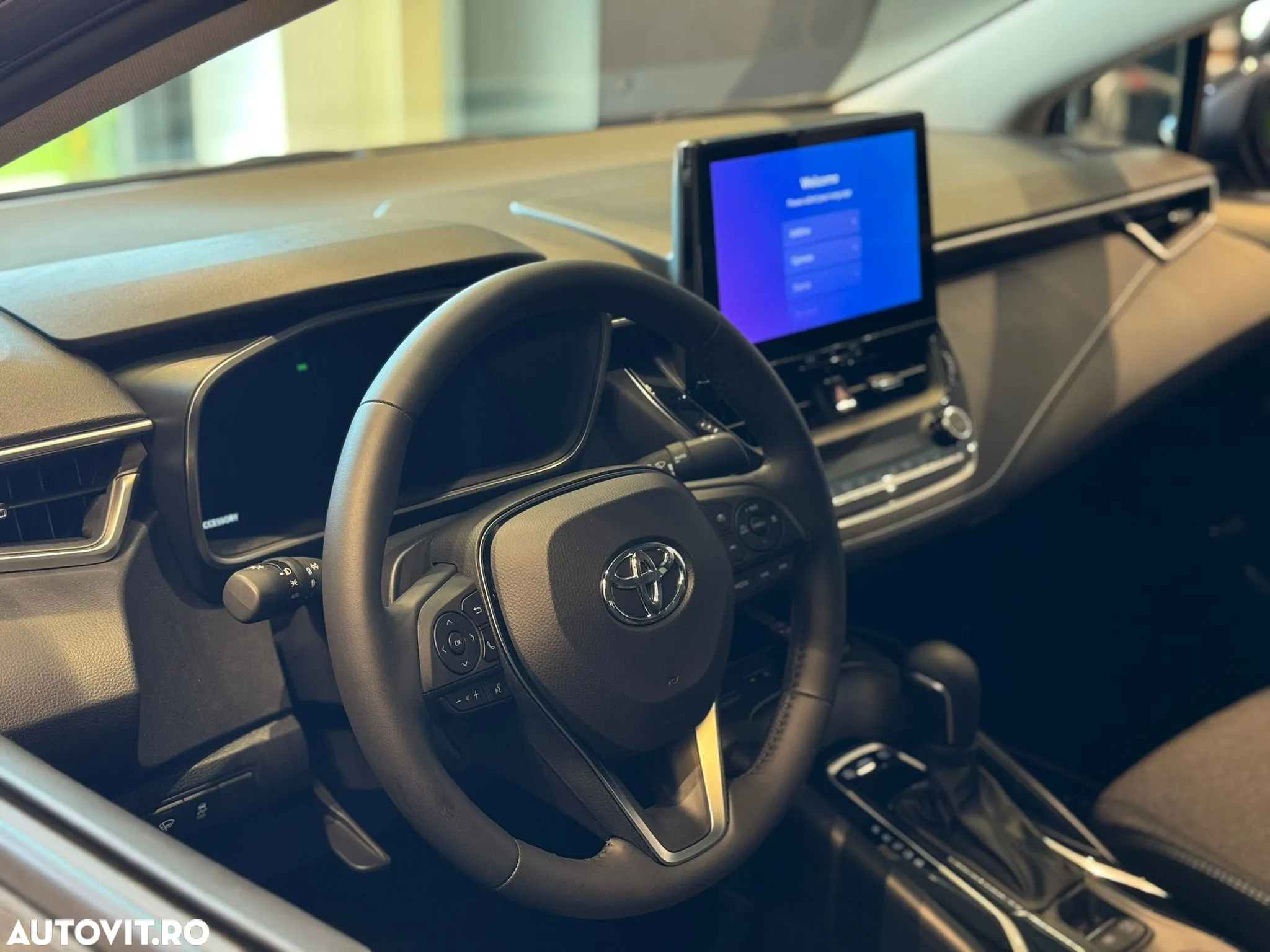 Toyota Corolla Sedan 1.8 HSD Dynamic - 10