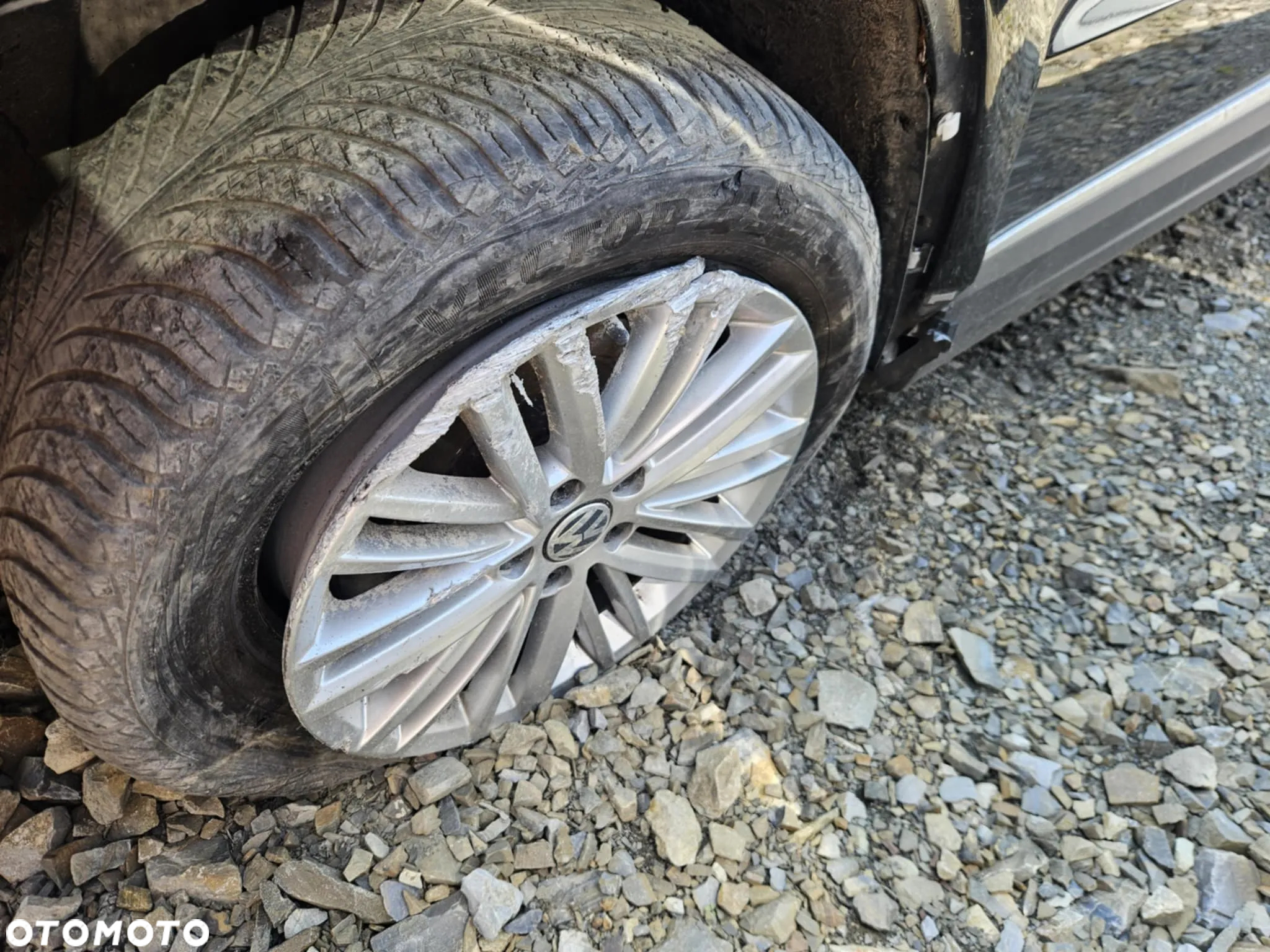 Volkswagen Tiguan 2.0 TDI DPF BlueMotion Technology Cup Sport & Style - 9
