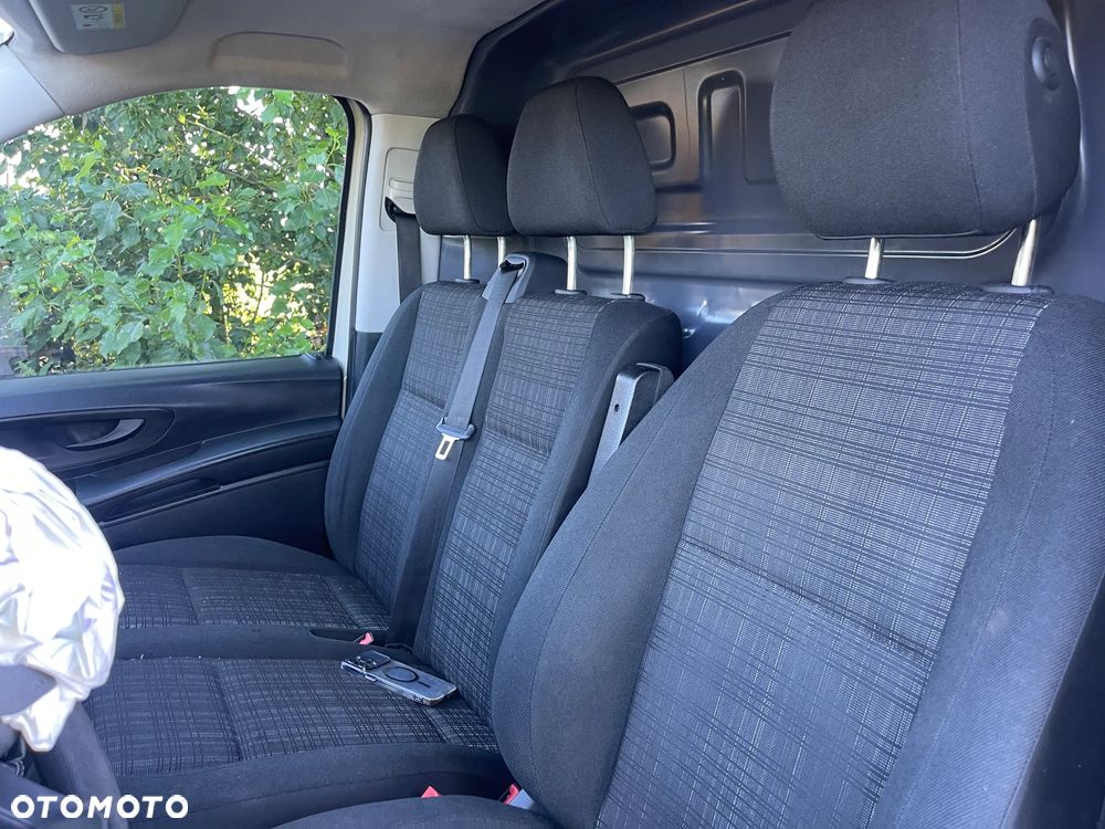 Mercedes-Benz VITO 447 2017 ROK 1.6 Diesel - 12