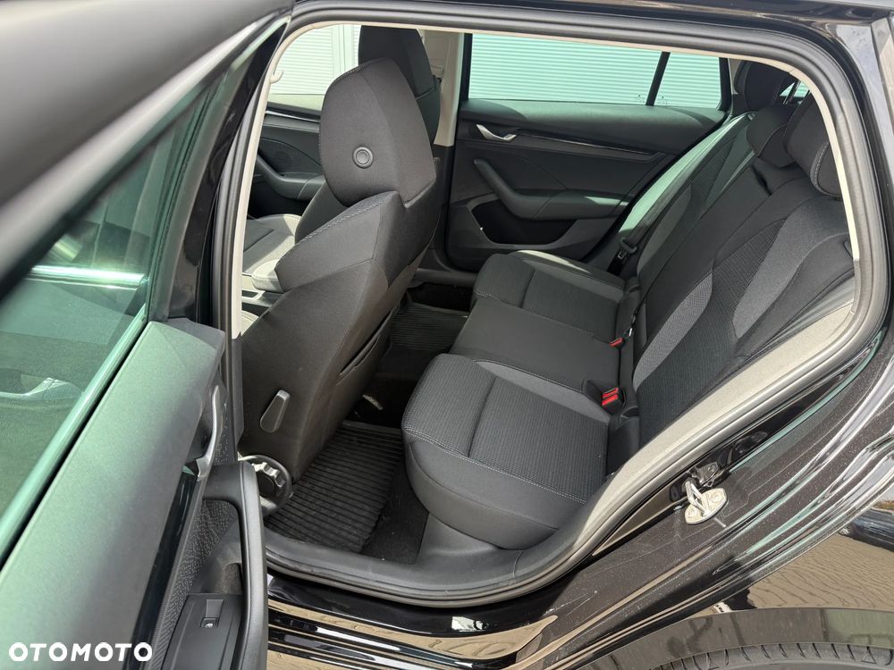 Skoda Octavia - 11