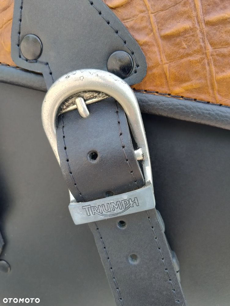 Triumph Rocket - 10