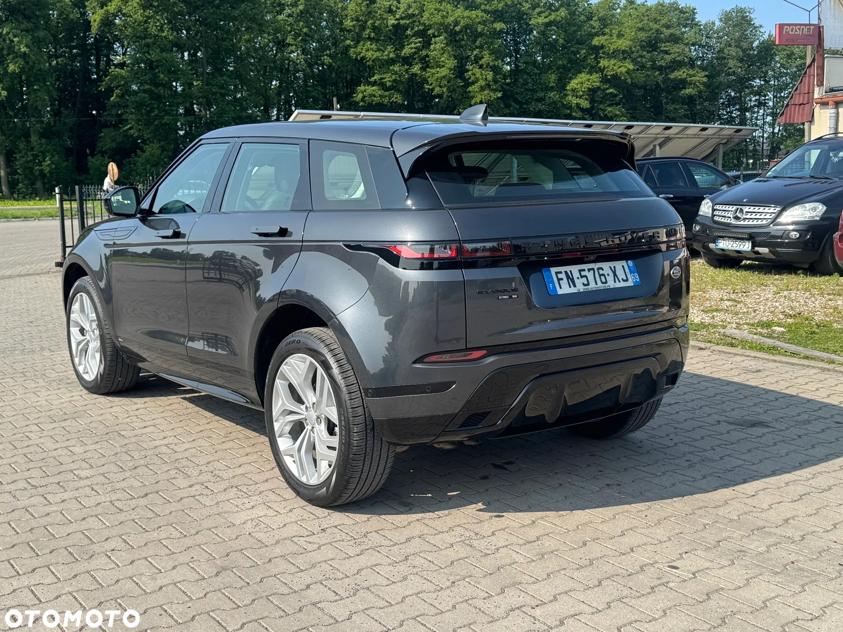 Land Rover Range Rover Evoque 2.0 D180 mHEV R-Dynamic - 9