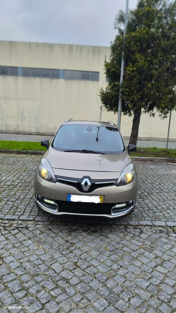 Renault Grand Scénic 1.5 dCi Bose Edition SS - 11