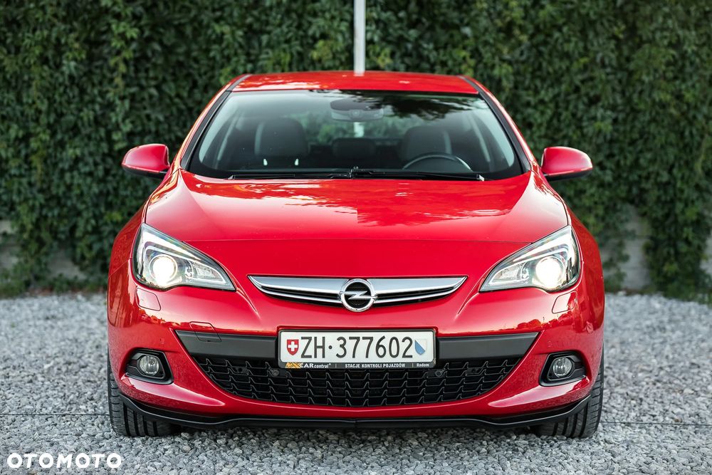 Opel Astra 1.6 Turbo Cosmo - 5
