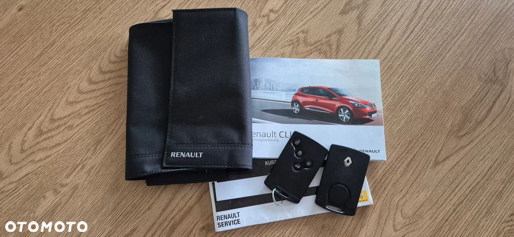 Renault Clio TCe 90 Limited - 25