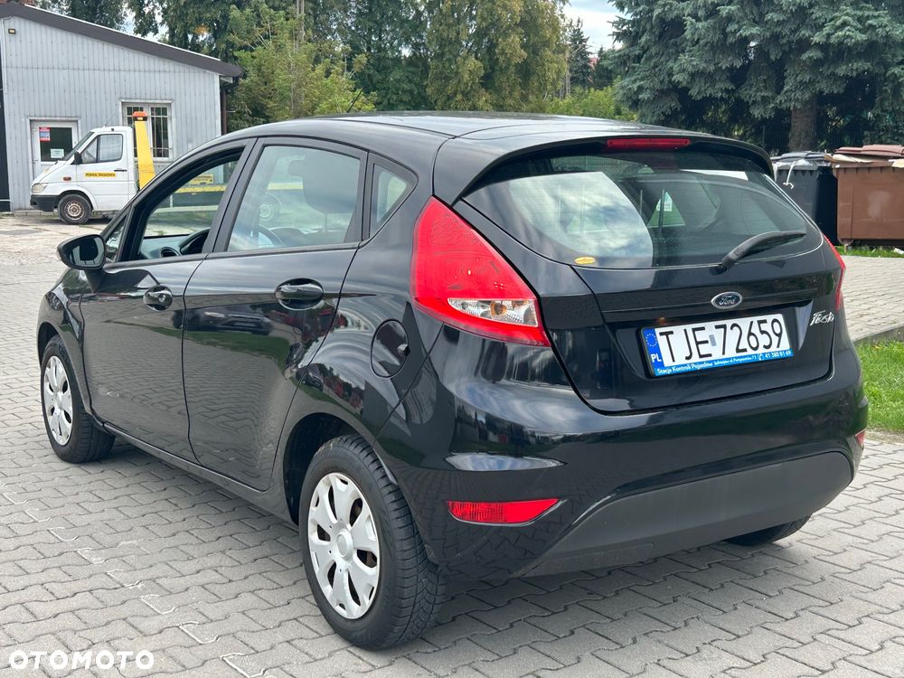 Ford Fiesta - 5