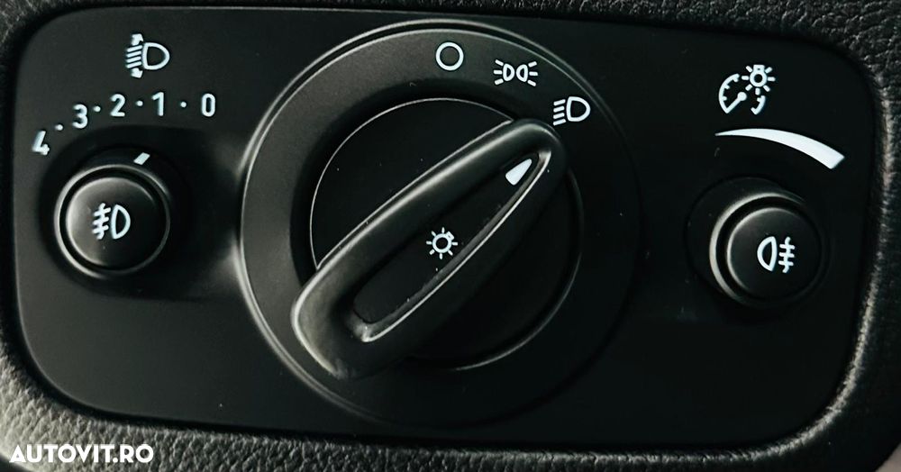 Ford Kuga 1.6 EcoBoost 2x4 Trend - 13