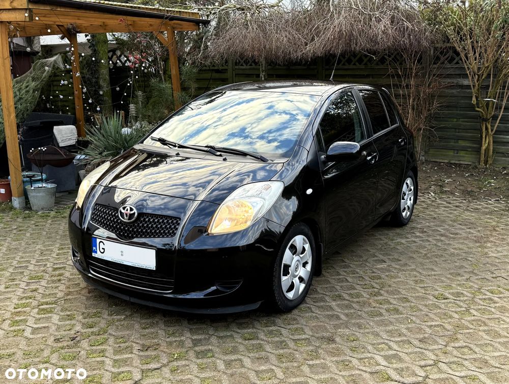 Toyota Yaris 1.3 Edition S - 29