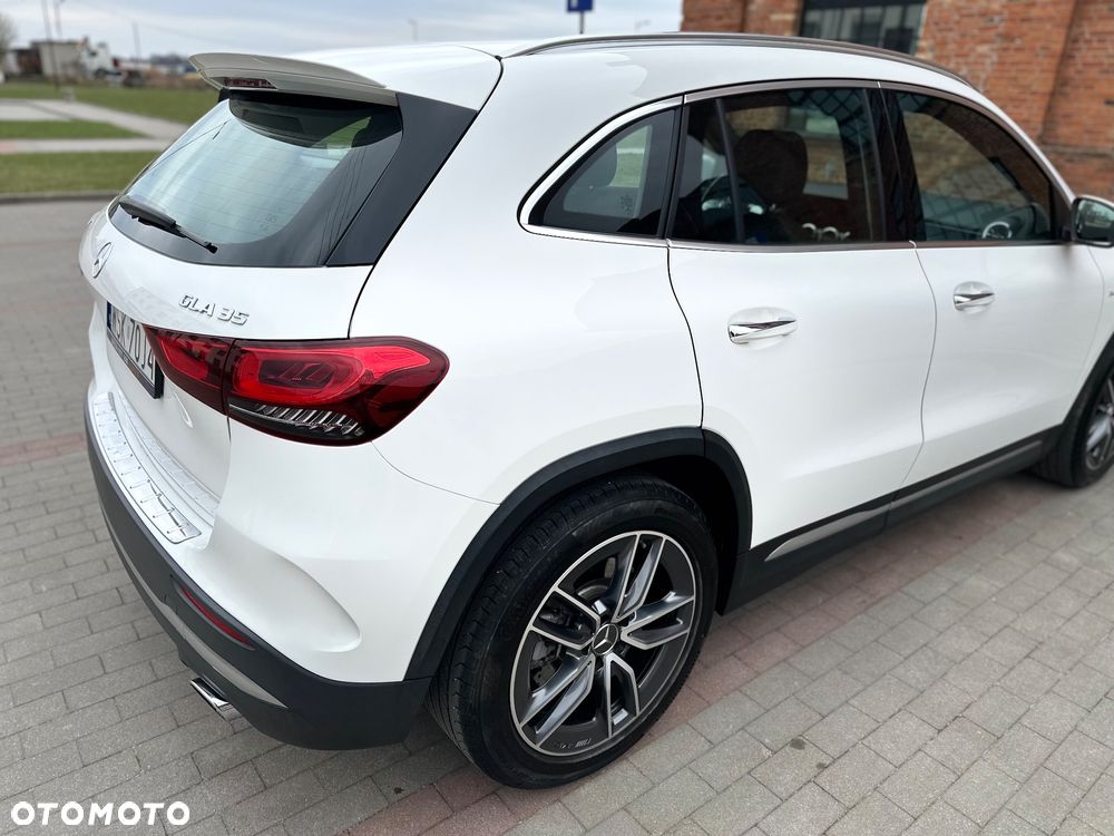 Mercedes-Benz GLA AMG 35 4Matic AMG Speedshift DCT 8G - 13