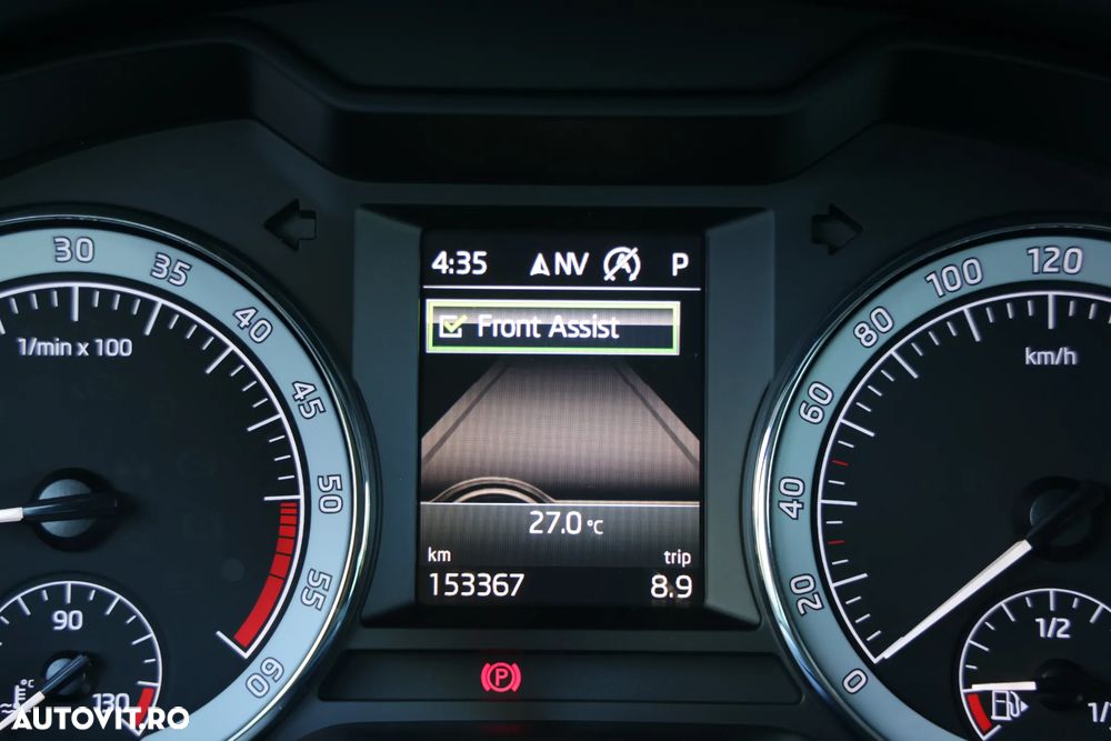 Skoda Octavia 1.6 TDI DSG Ambition - 17