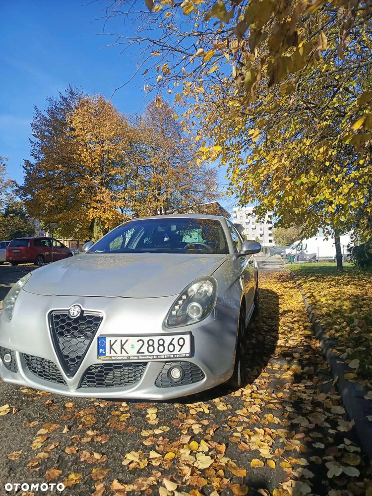 Alfa Romeo Giulietta 2.0 JTDM Distinctive - 4