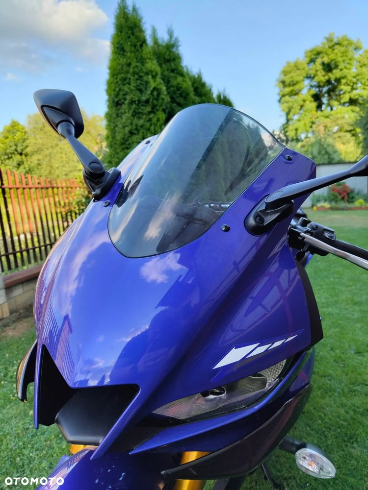 Yamaha YZF - 13