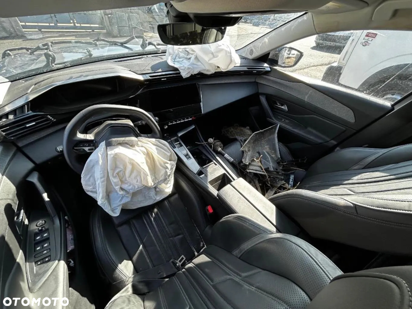 Peugeot 308 - 11