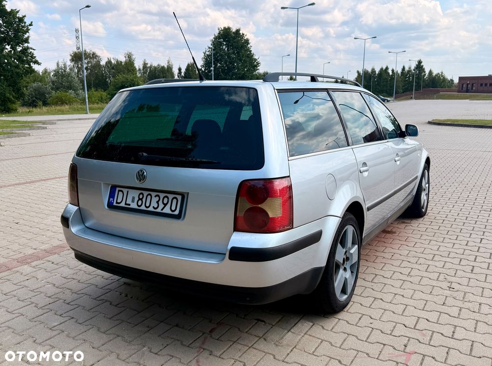 Volkswagen Passat 1.9 TDI Trendline Tiptr - 4
