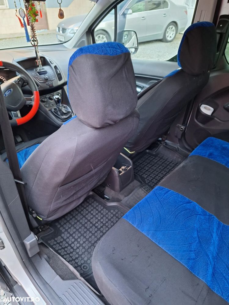 Ford Transit Connect - 8