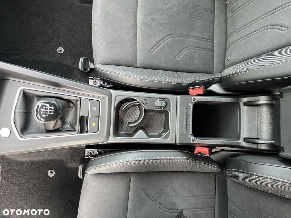 Volkswagen Golf Variant 1.5 TSI EVO Life - 34