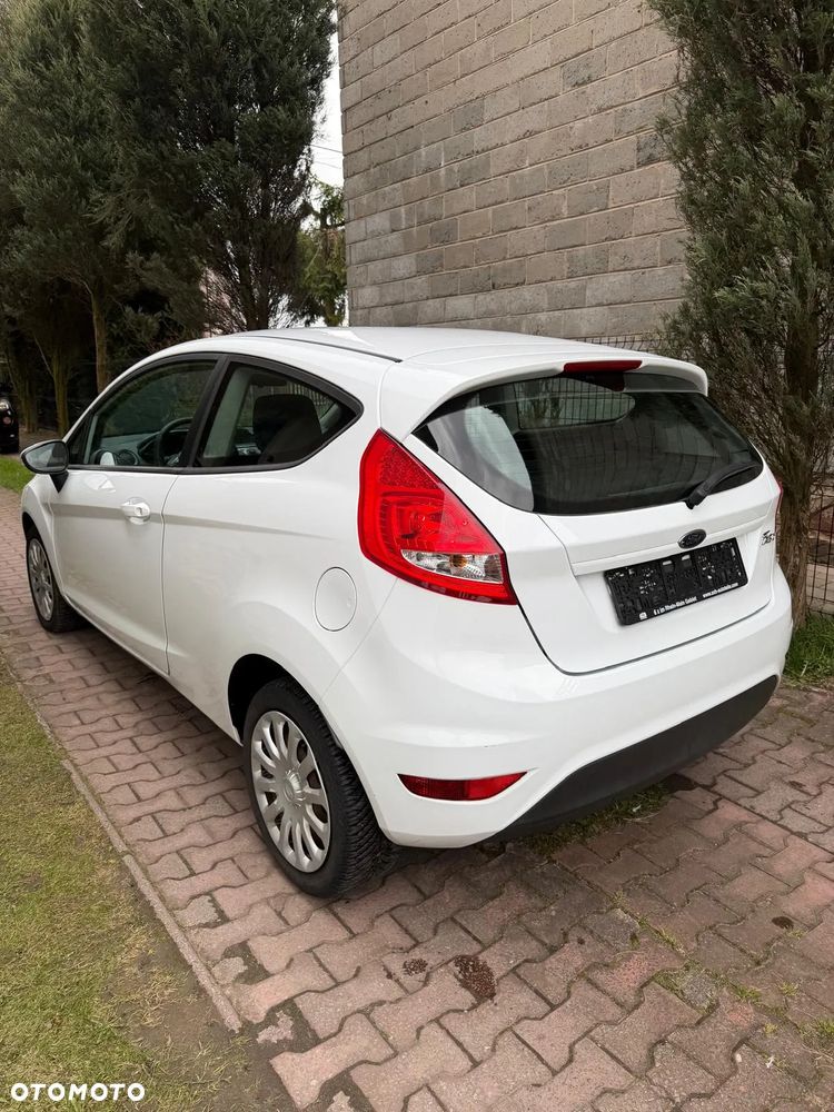 Ford Fiesta - 6