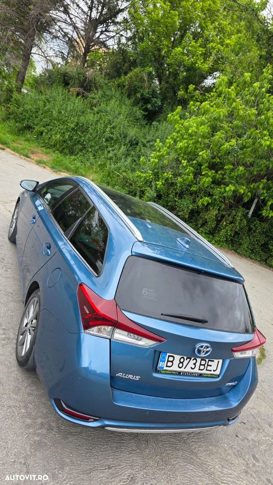 Toyota Auris - 4