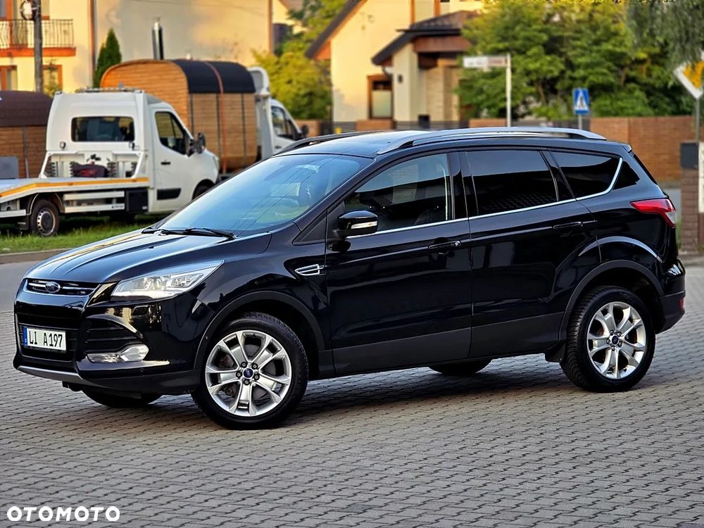 Ford Kuga 2.0 TDCi 4x4 Titanium - 4